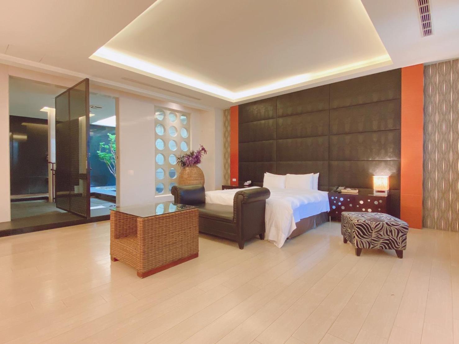 Orient Luxury Villa Motel Huwei Extérieur photo